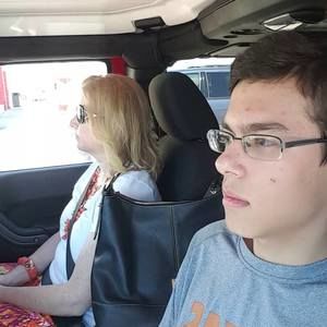 Meet your Posher, Zavery